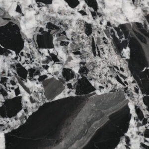 BLACK GRAND ANTIQUE - KVARTSITT